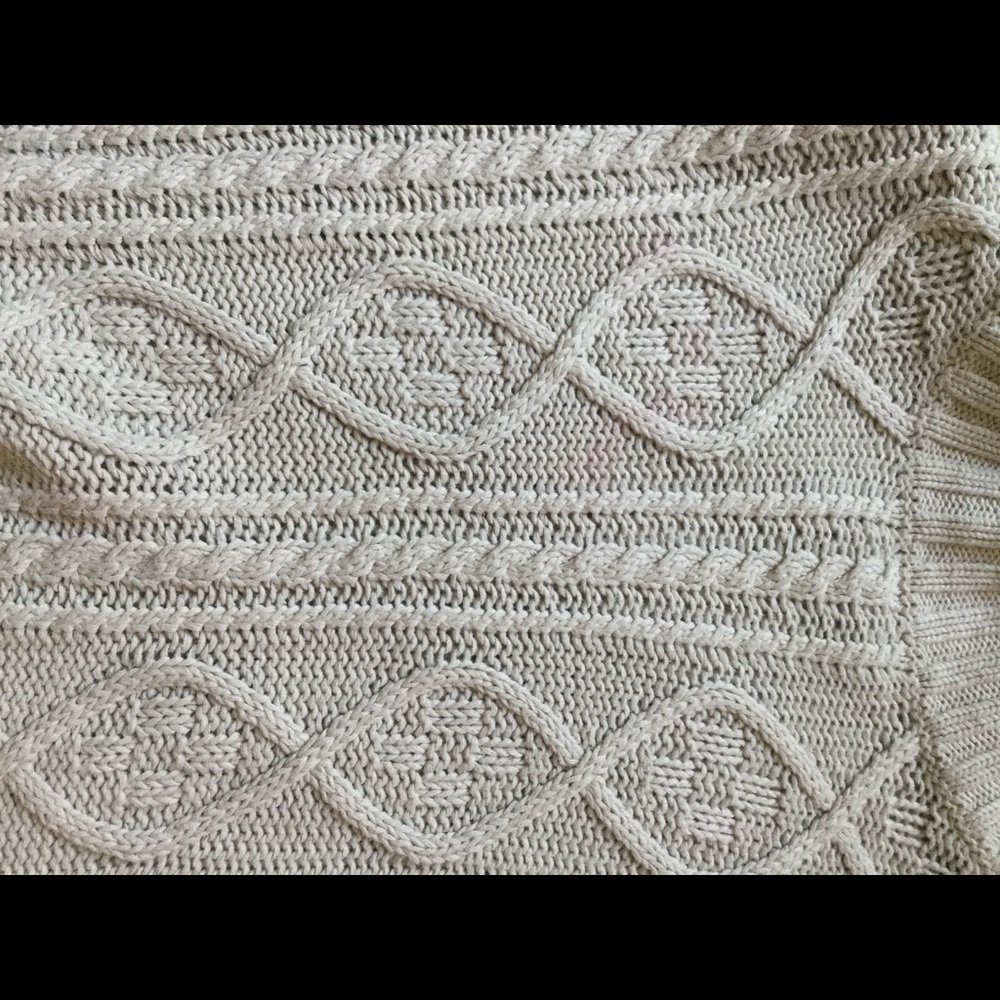 White sweater - Picture 2 of 2